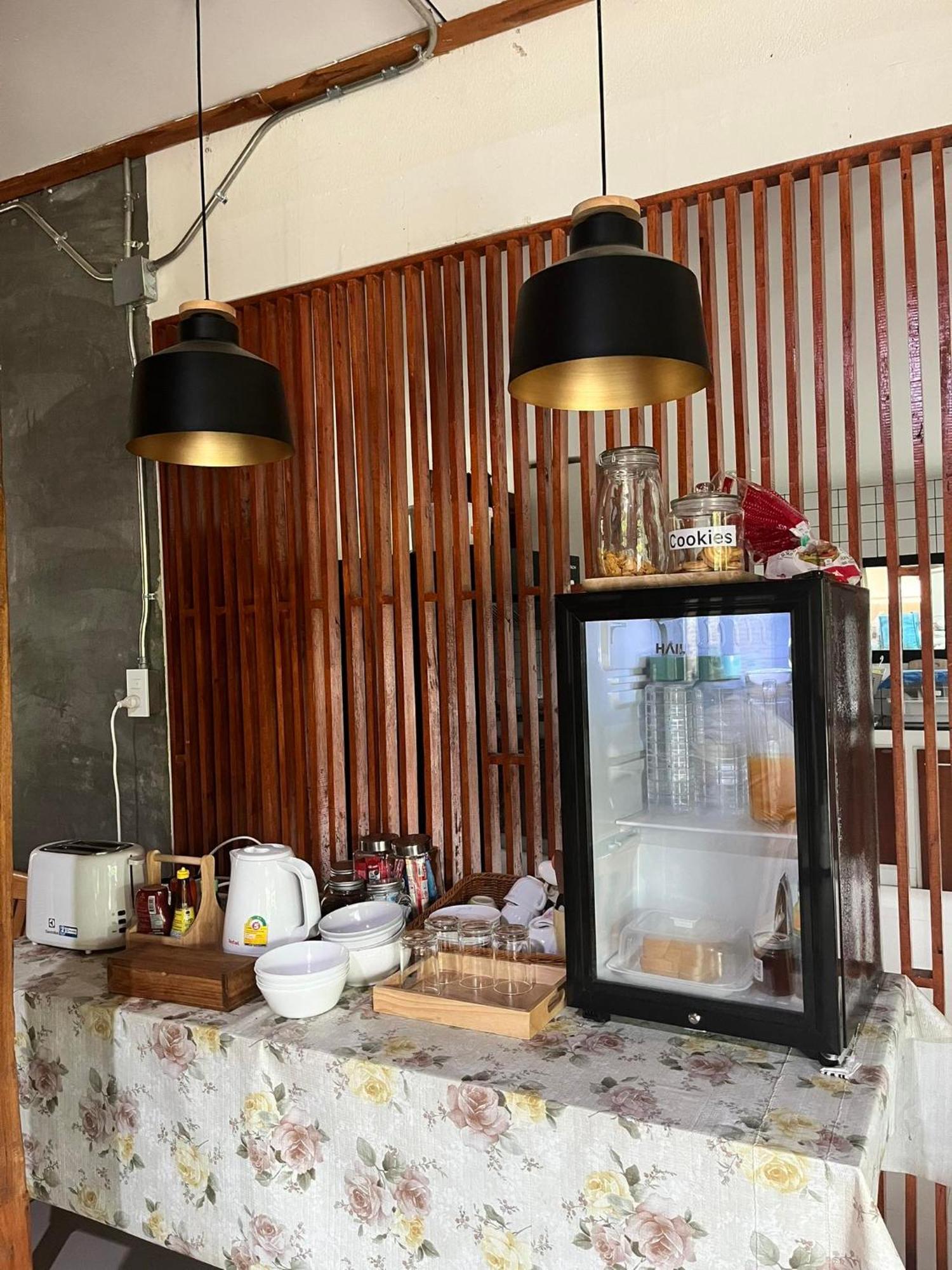 Tha Ma-O Bouteak Homestay - Self Check-In Lampang Buitenkant foto
