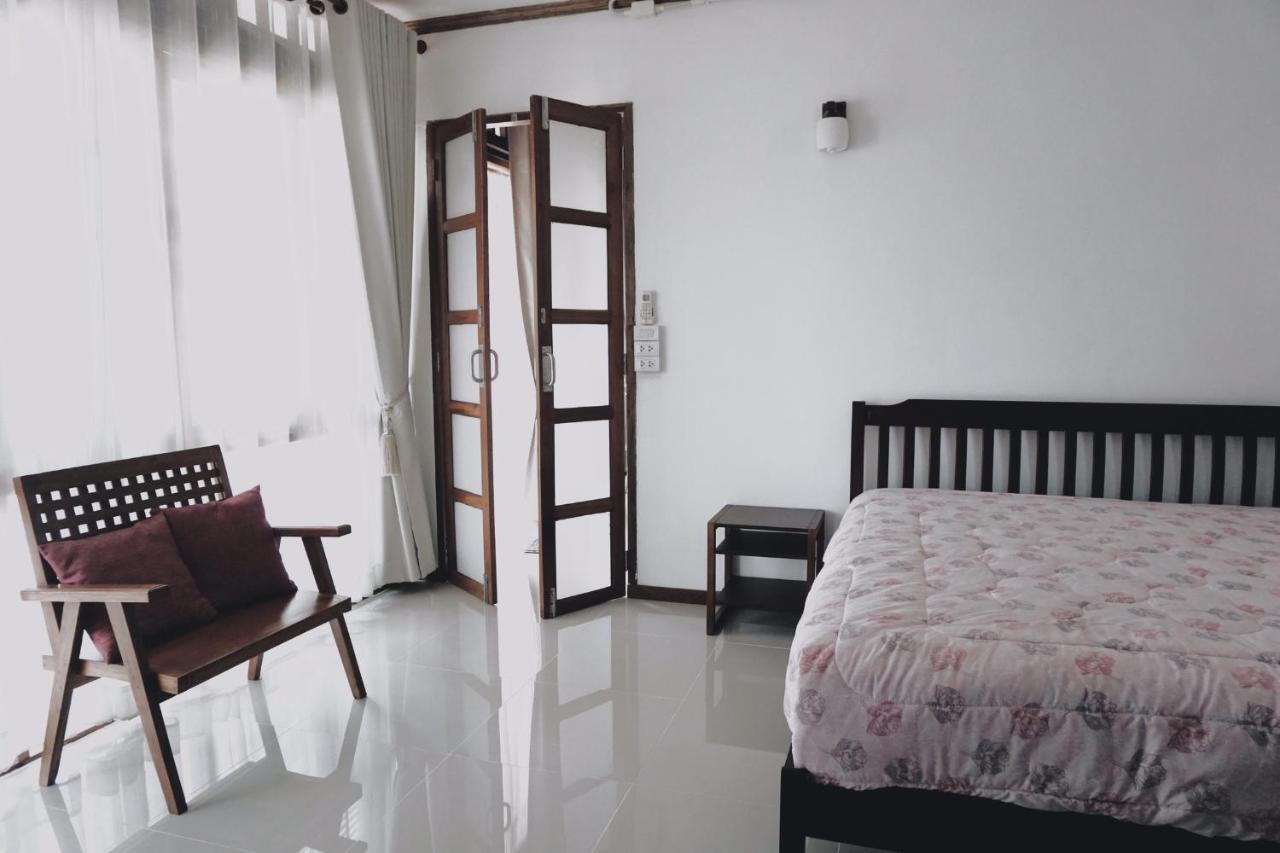 Tha Ma-O Bouteak Homestay - Self Check-In Lampang Buitenkant foto